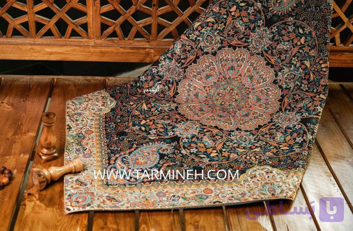 رومیزی مربع ترمه برند نگین خاتم طرح افشار رنگ قرمز