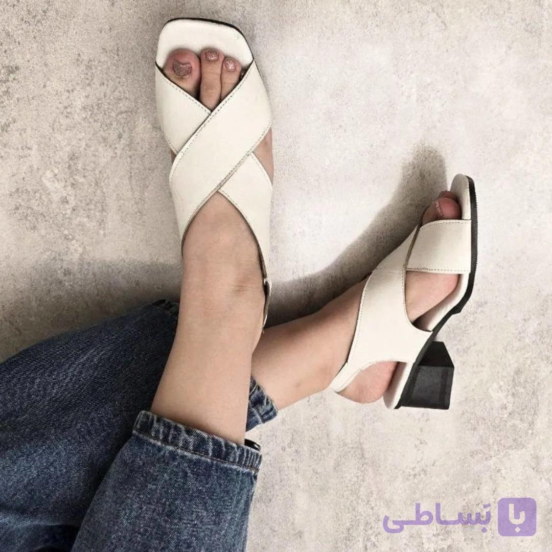 صندل اسپرت و مجلسی زنانه. 37 تا 40. در دو رنگ سفید و مشکی