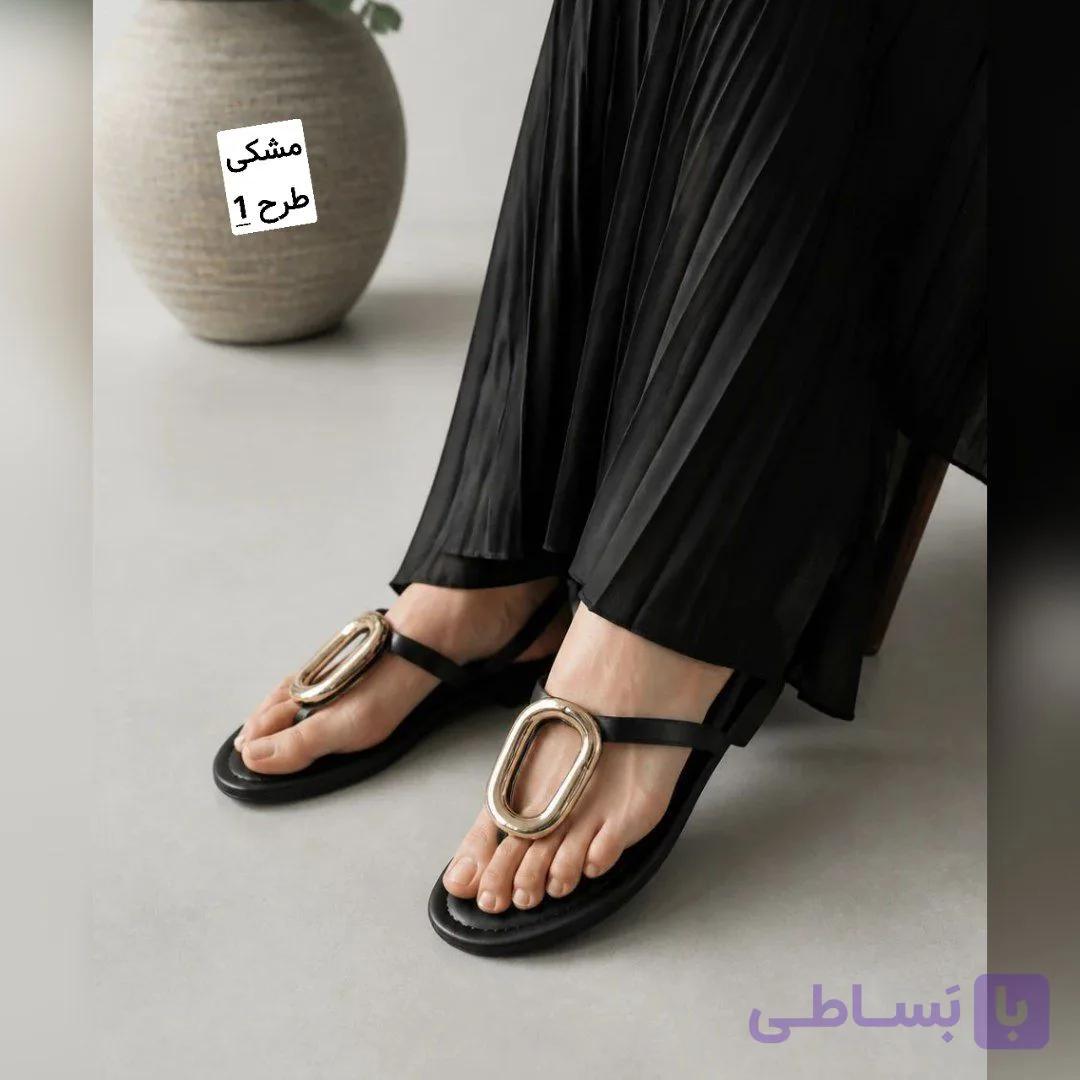 صندل تابستونی زنانه لاانگشتی. سایز 37 تا 40. در دو رنگ سفید و مشکی.