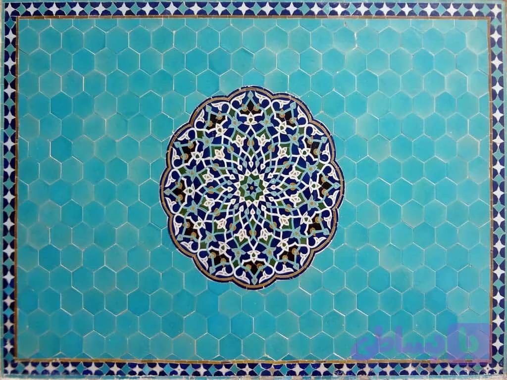 دانلود فایل ورد کاشیکاری در معماری اسلامی
