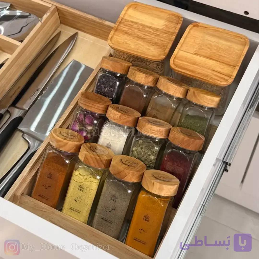 استند جا ادویه چوبی ۱۲ عددی با شیشه درب چوبی — تصویر 1