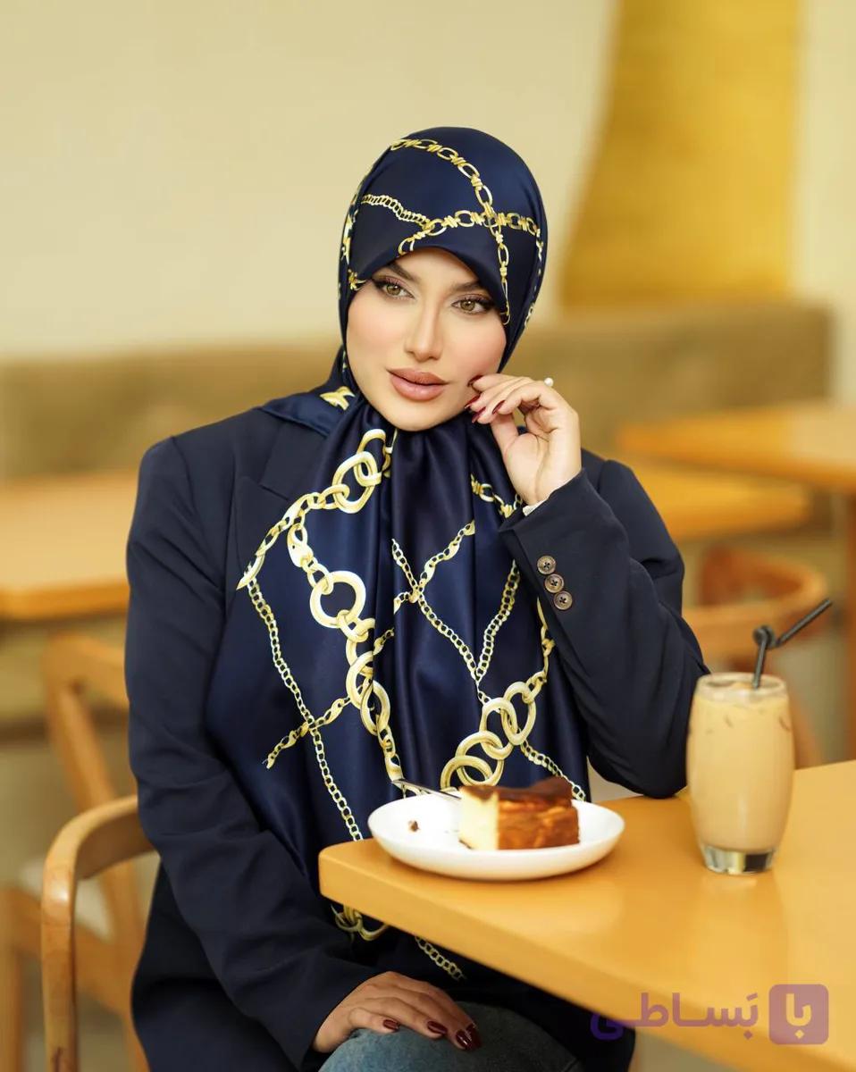 روسری ابریشم توییل طرحدار زنجیری سایز ۱۳۰ چهار فصل کد 374 — تصویر 1