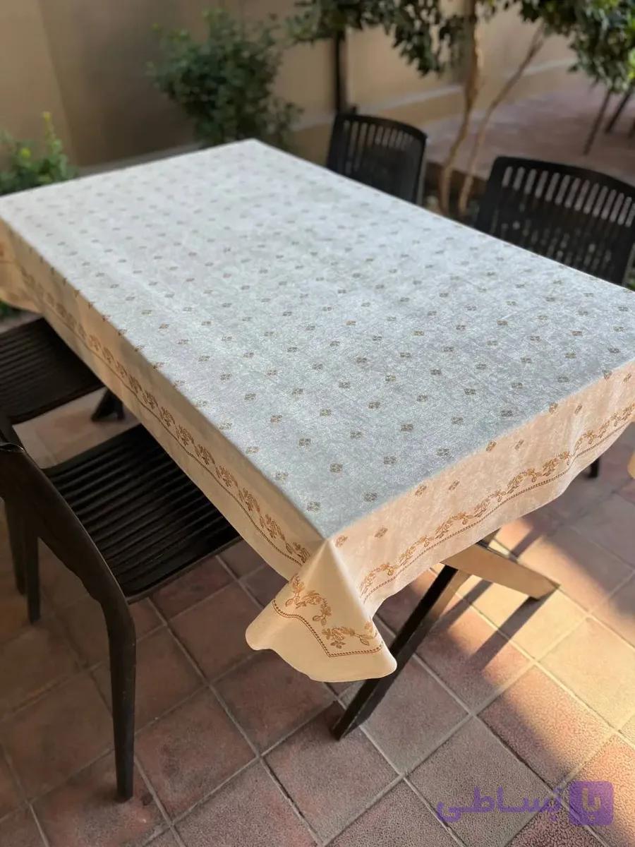 رومیزی مخمل شانل ضد لک طرح مروارید کد 639 — تصویر 1