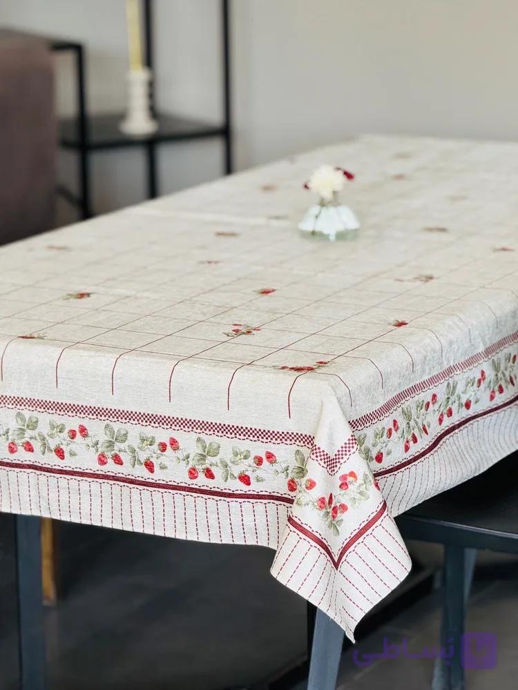 رومیزی و سفره پارچه ای مخمل شانل ضد لک طرح توت فرنگی کد 601