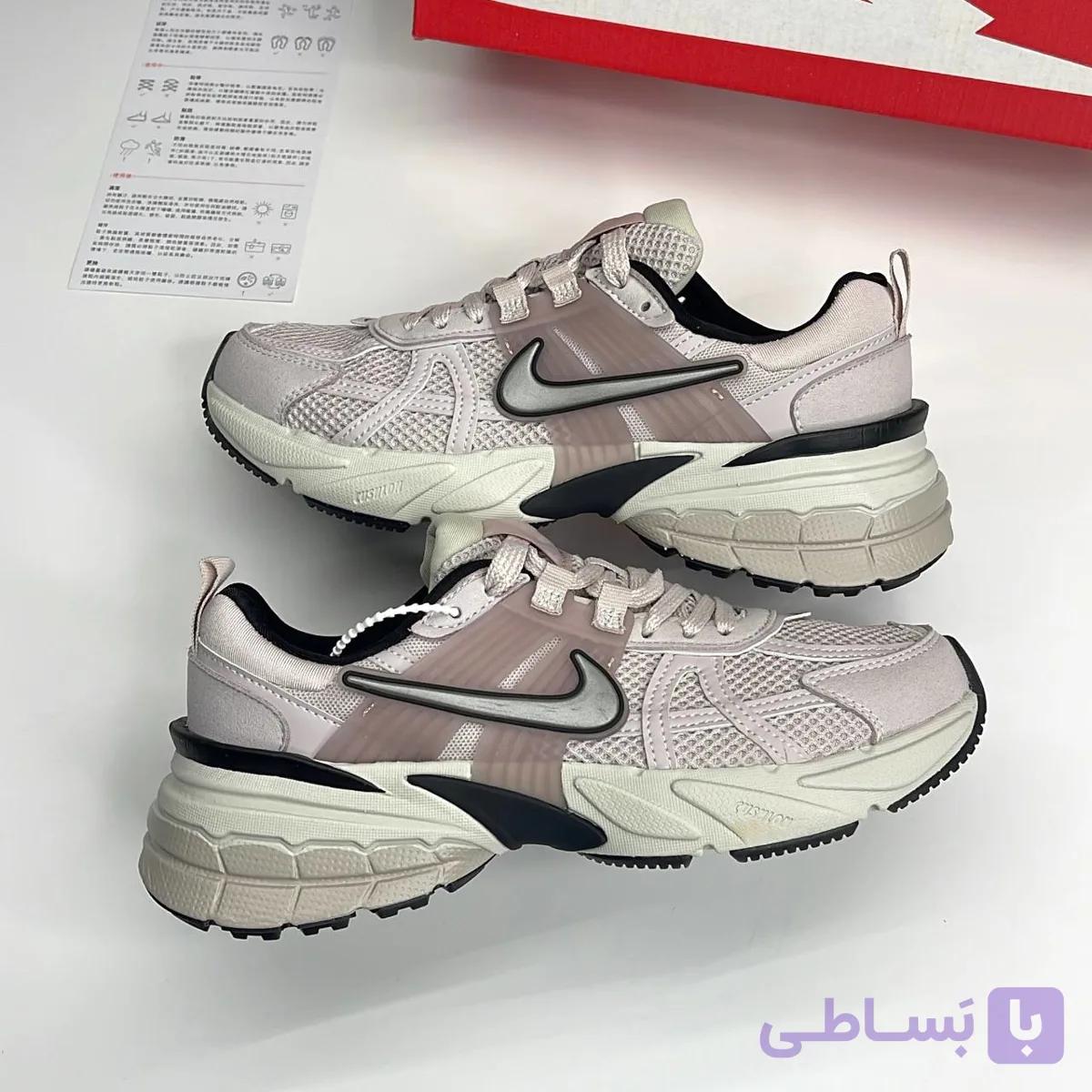 نایک وی تو کی کالباسی Nike V2K Run Pinkish Beige — تصویر 1