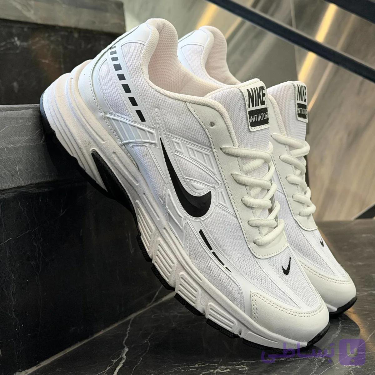 کفش کتانی مردانه نایک اینتیاتور سفید مشکی Nike Initiator — تصویر 1