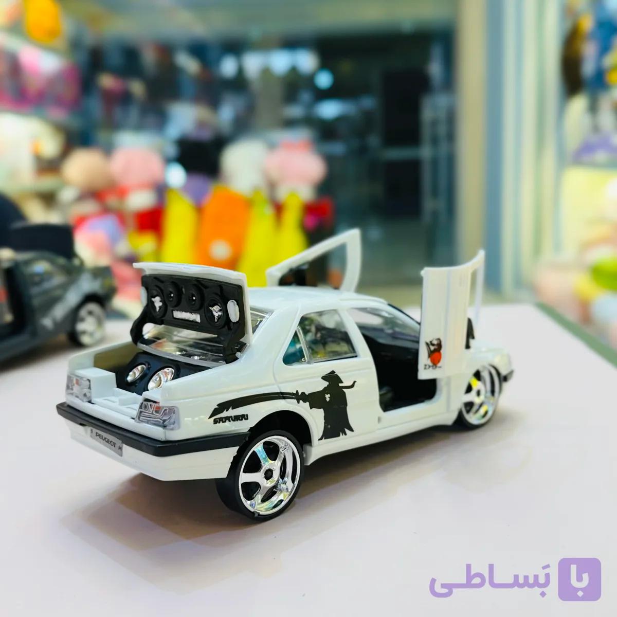 اسباب بازی ماشین ۴۰۵ شوتی