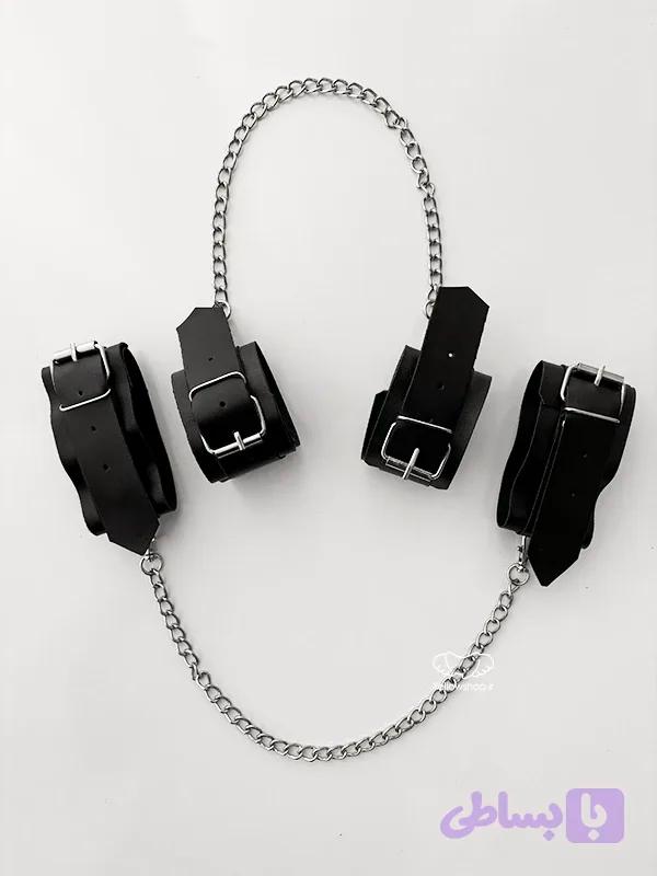 ست BDSM شلاق چرمی + دستبند و پابند زنجیردار — تصویر 1