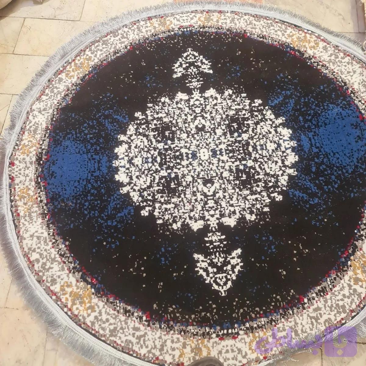 قالیچه ارزان طرح۷۰۰شانه گرد۱×۱