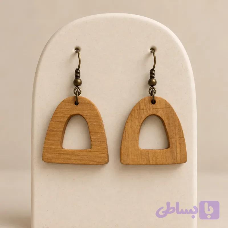 گوشواره چوبی دست ساز طرح طاق — تصویر 1