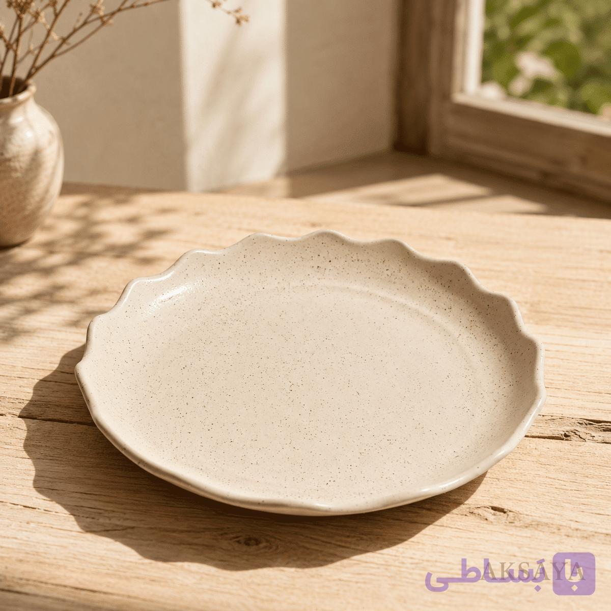 سینی سرامیکی کمانی طرح مات