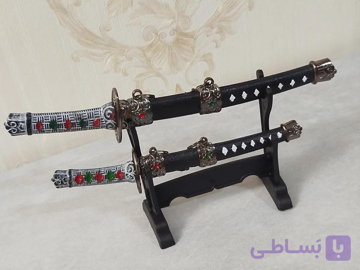کاتانا جفتی با استند تیغه فلزی
