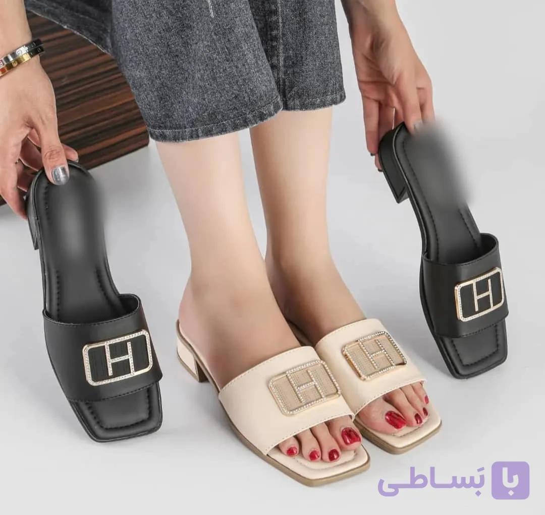 کفش صندل برند ماکسیم پاشنه تخت با ۲ سانتی متر زیره کفی پا بسیار شیک پا و راحت
