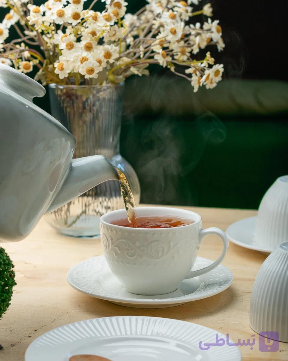 فنجان نعلبکی سفید اروپایی