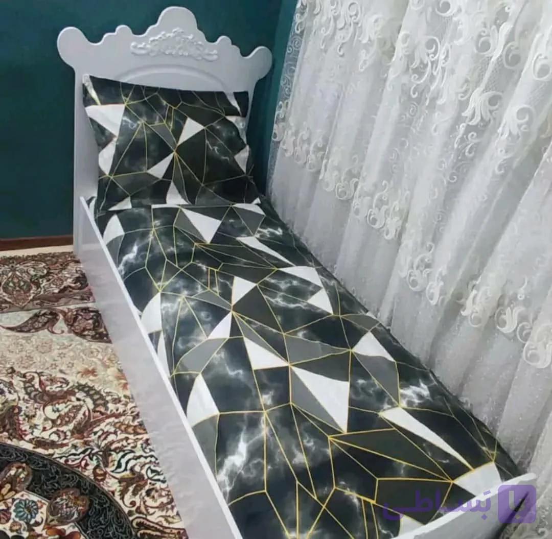 کاور تخت کش دوزی یک نفره طرح هندسی لوزی  برند خوشنام هگمتان