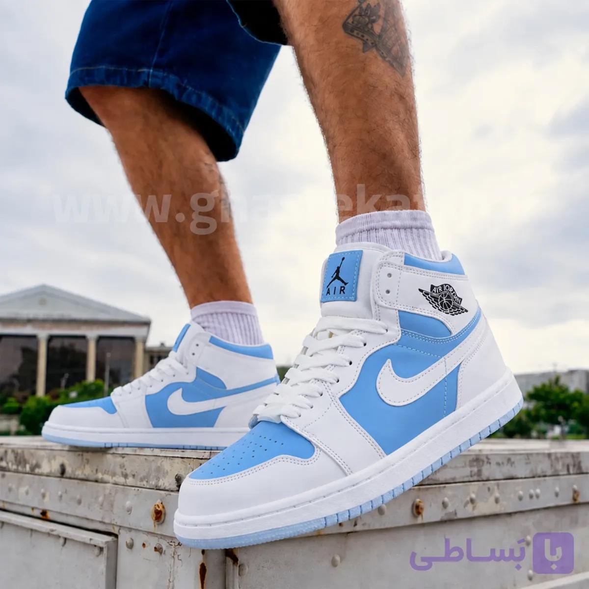 کتونی نایک جردن وان JORDAN 1 مردانه ساقدار رنگ آبی سفید کد 2889 — تصویر 1