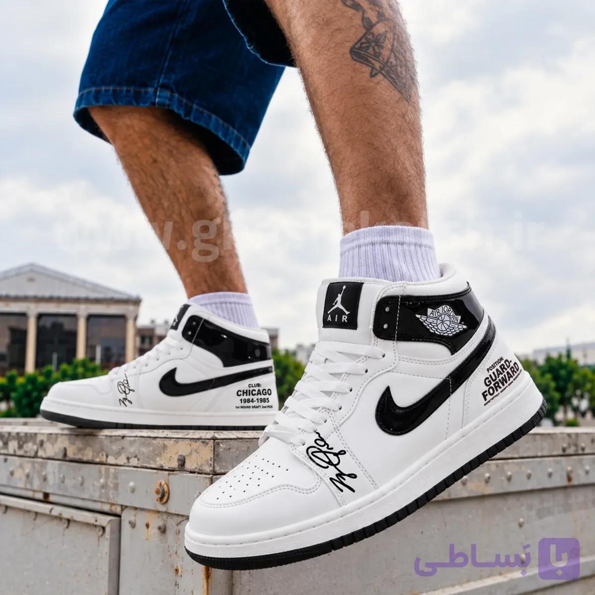 کتونی نایک جردن وان JORDAN 1 مردانه ساقدار شیکاگو رنگ سفید مشکی ورنی کد 2894 — تصویر 1
