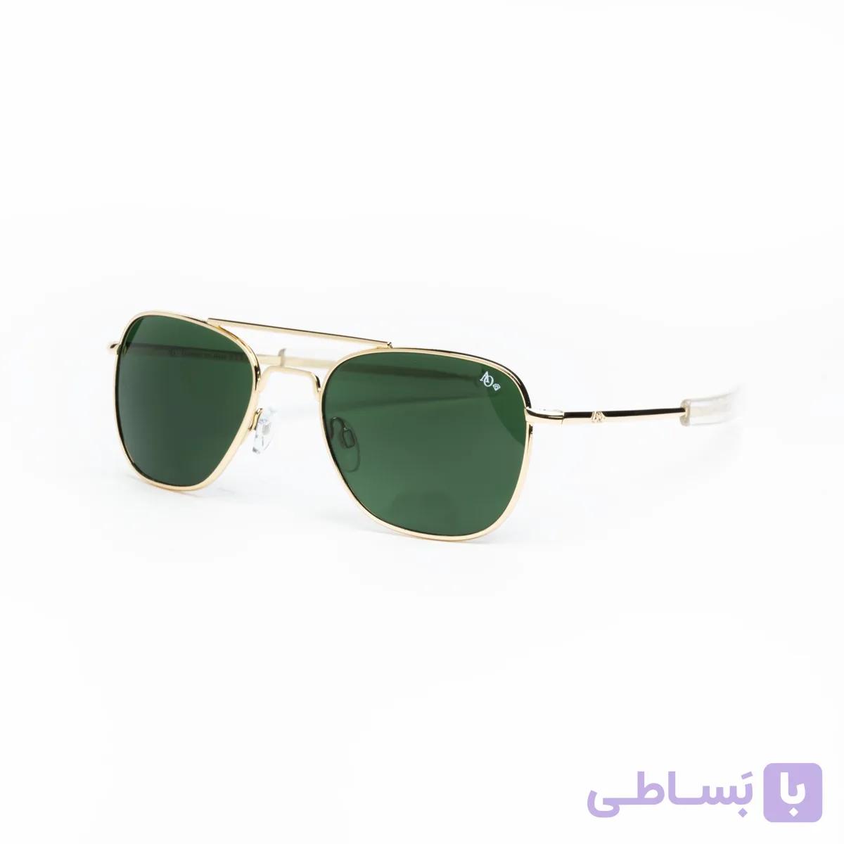 خرید عینک American Optical AO Pilot با طراحی کلاسیک خلبانی، فریم فلزی طلایی و لنز تیره؛ انتخابی اصیل برای استایل‌های کلاسیک و ماندگار — تصویر 1