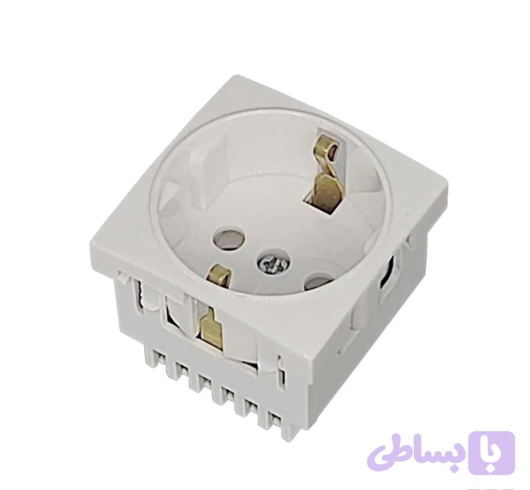 پریز برق سفید