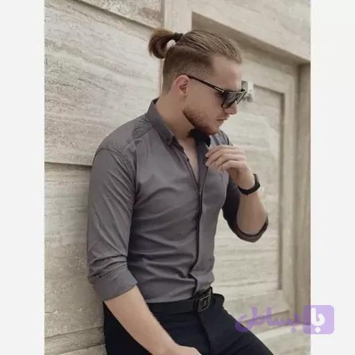 پیراهن مردانه دکمه مخفی جنس دوشین رنگ زغال سنگی