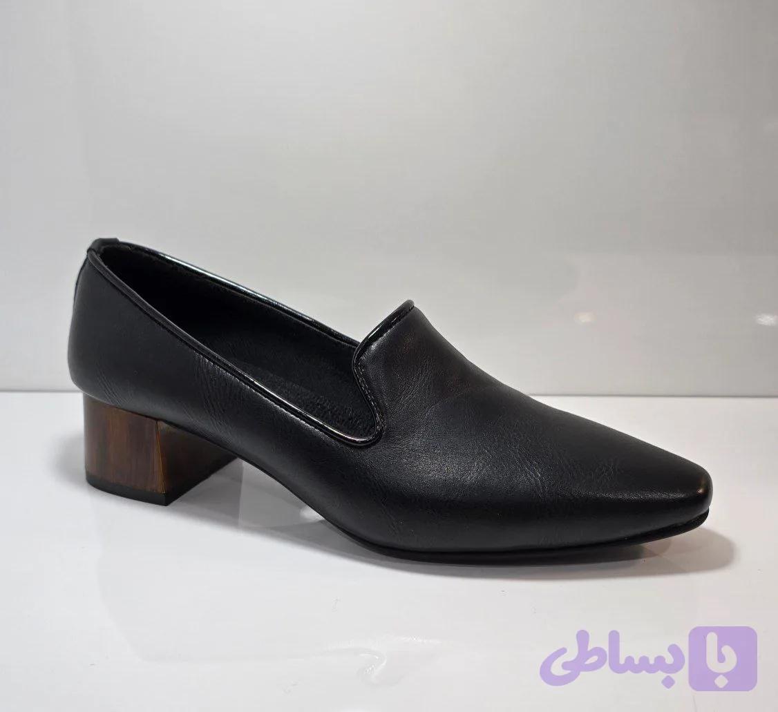 کفش زنانه ورنی 3 سانت پاشنه طرح چوب کد07 — تصویر 1