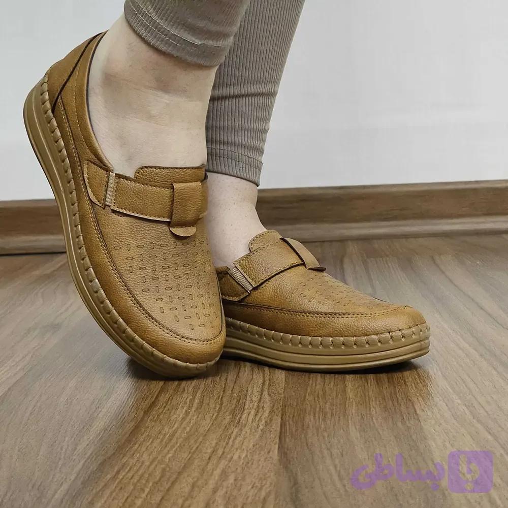 کفش طبی زنانه هیواد مدل خورشید با کفی طبی و محافظ خار پاشنه — تصویر 1