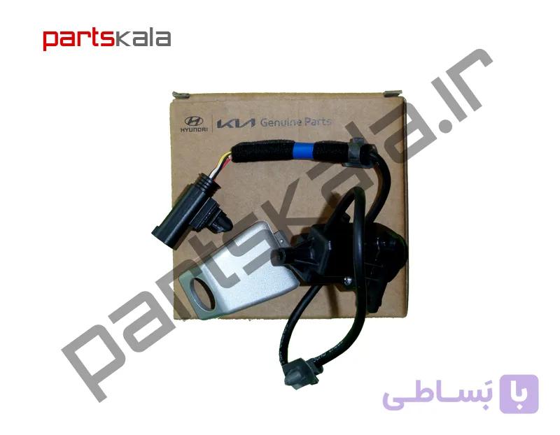 دوربین جلو جنسیس سدان