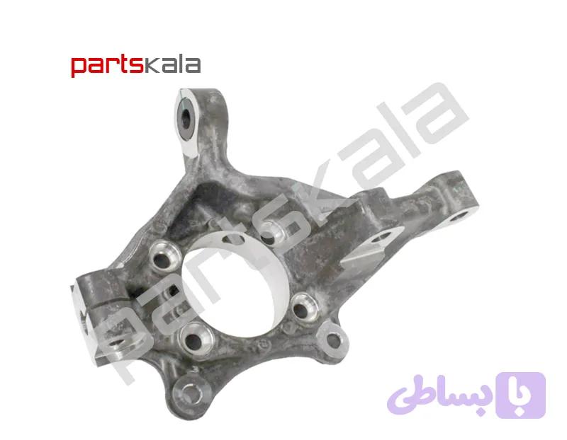 سگدست جلو راست آزرا گرنجور ۲۰۱۸