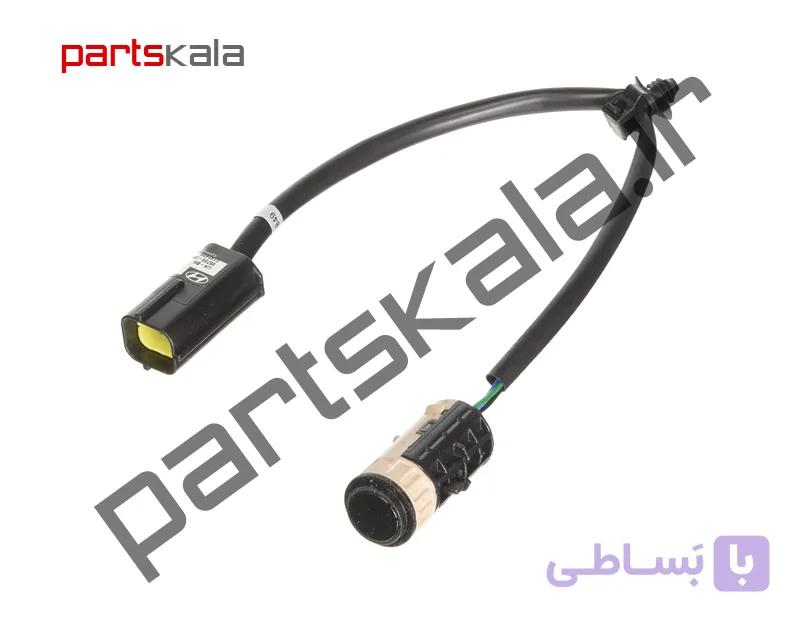 سنسور پارک جلو جنسیس سدان
