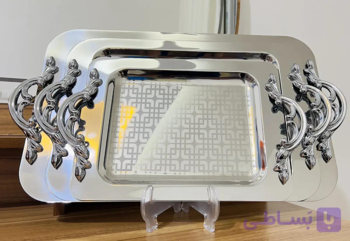 سینی پذیرایی استیل دسته طلایی دیلماز مدل A3 سایز ۳۲×۲۴ — تصویر 1