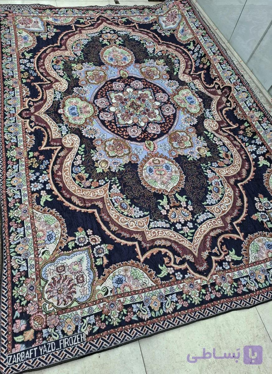 روفرشی نخ مخمل زرکدار ۱۲ متری طرح سیمین پس کرایه — تصویر 1