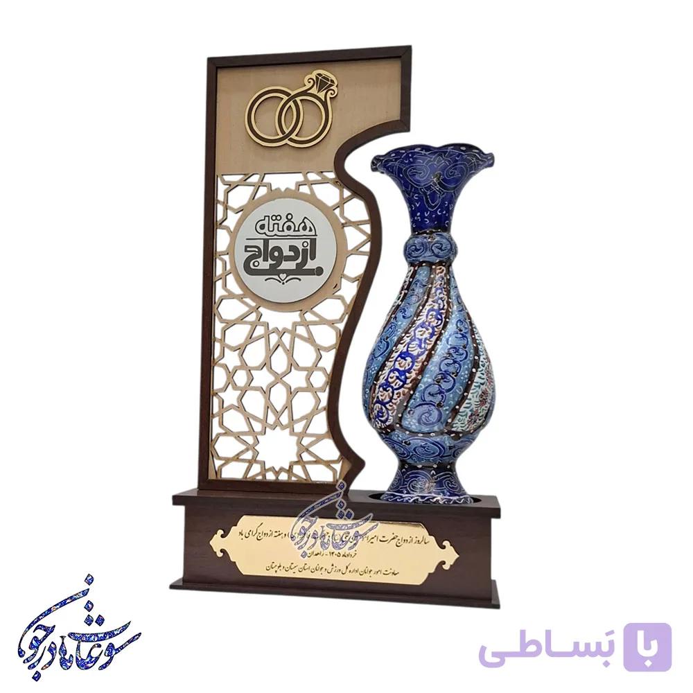 تندیس صنایع دستی با گلدان — تصویر 1