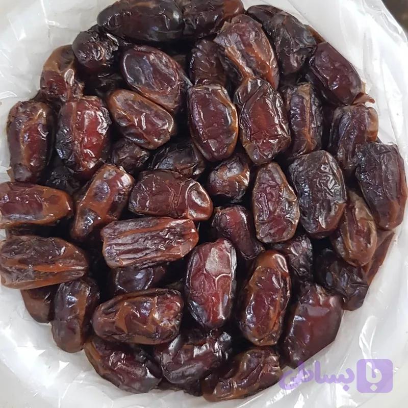 خرمای کبکاب بدون شیره درشت سطل سه کیلویی (سوپر لوکس)