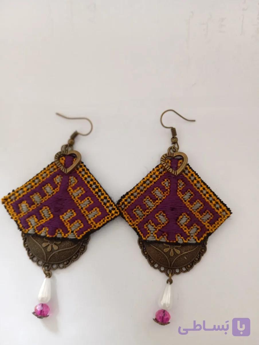 گوشواره سوزن‌دوزی بلوچی دست‌دوز