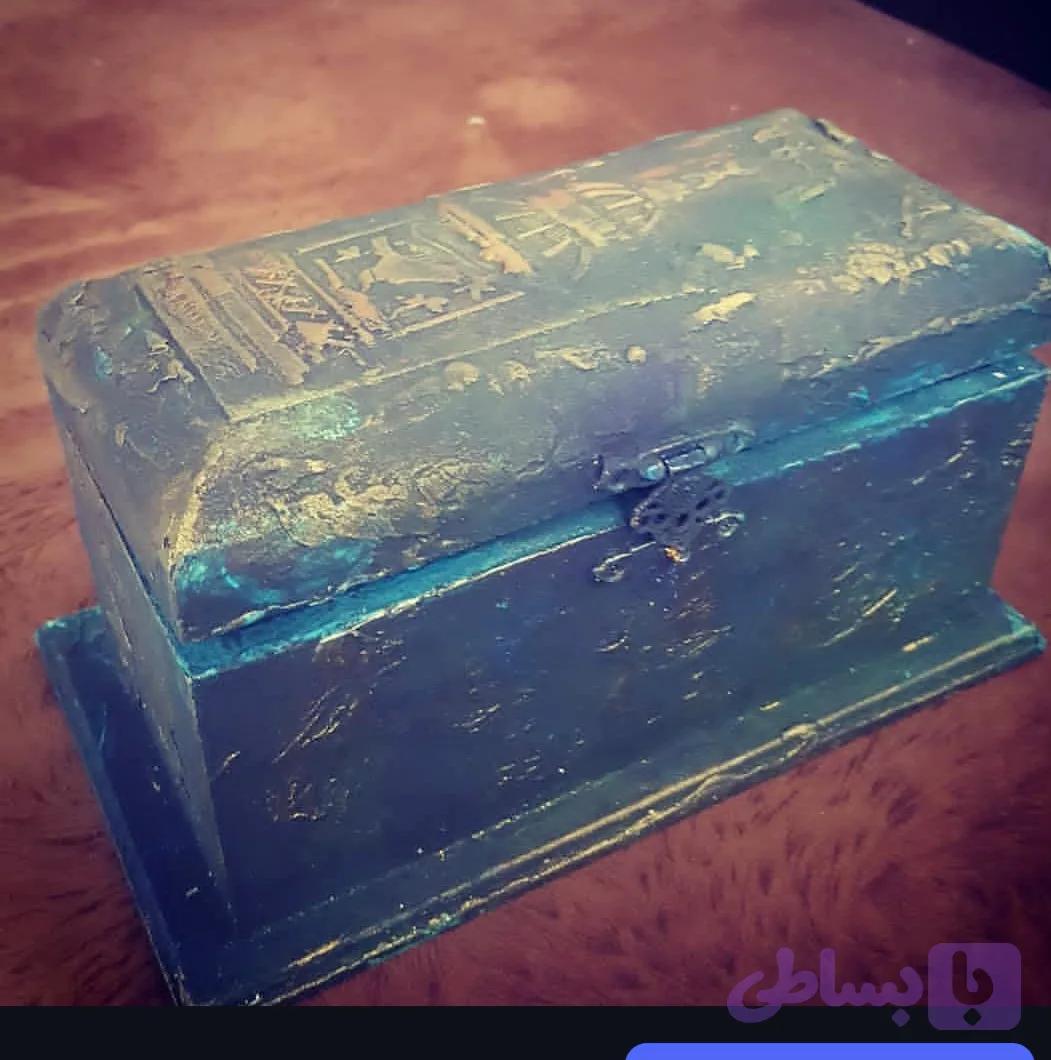 جعبه چوبی پتینه دست‌ساز | طرح سنتی و هنری سرمه ای