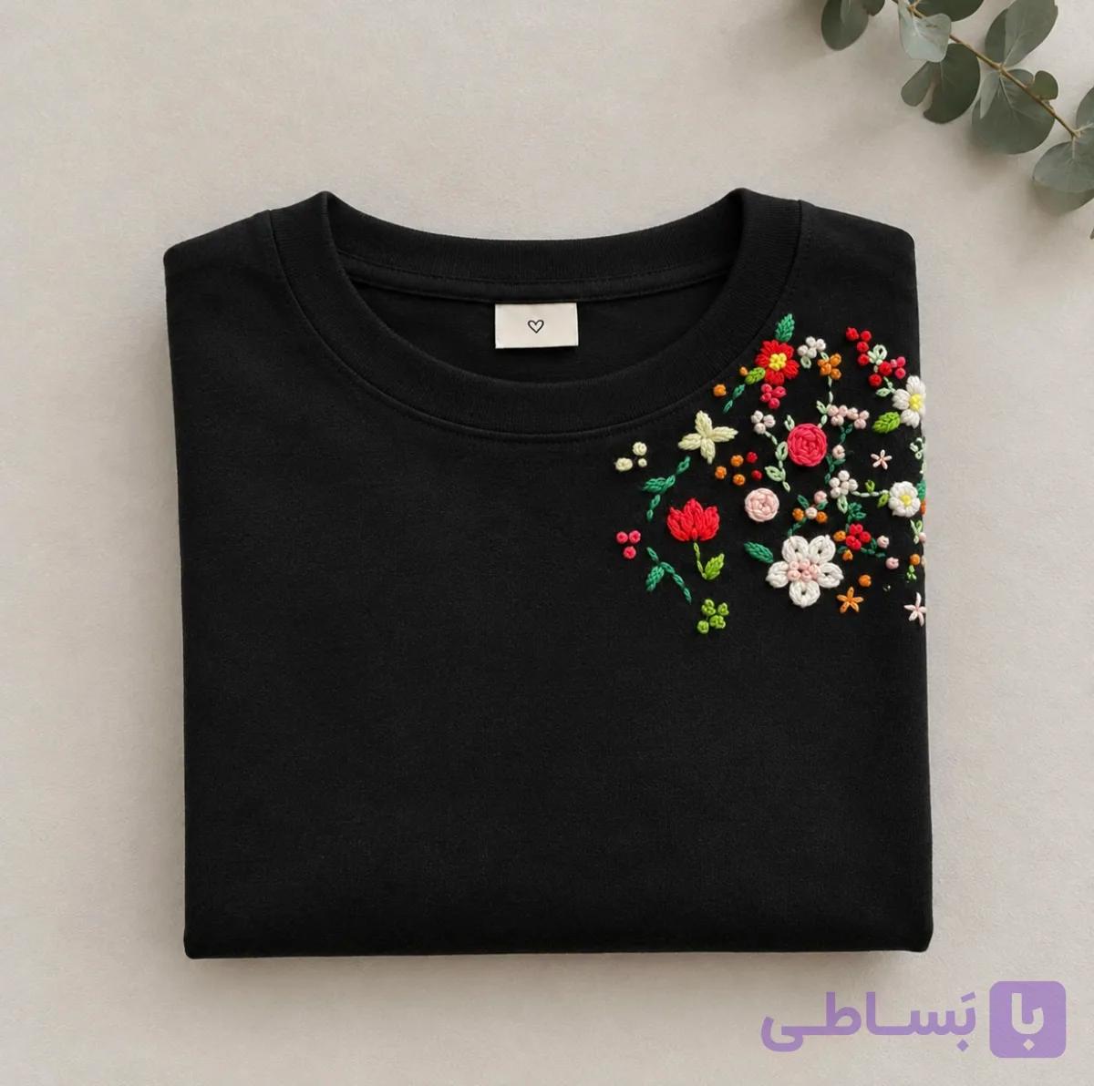 تیشرت مشکی زنانه گلدوزی شده با دست
