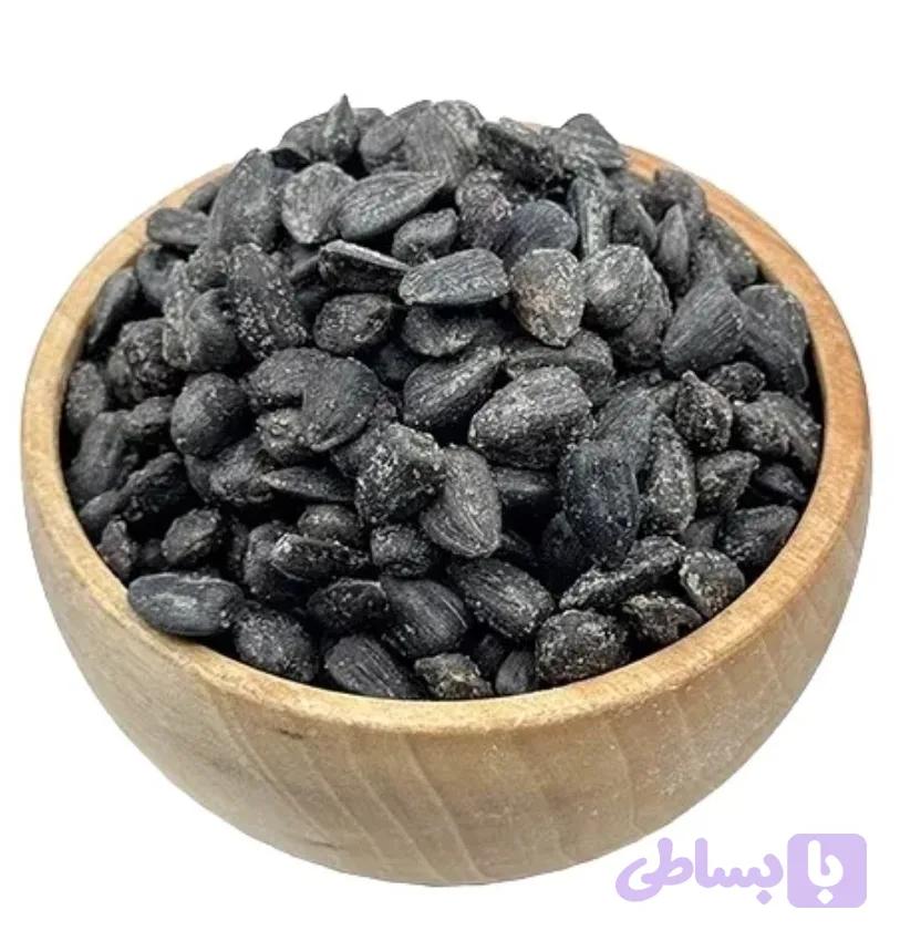 تخمه سیاه ریز نمکی