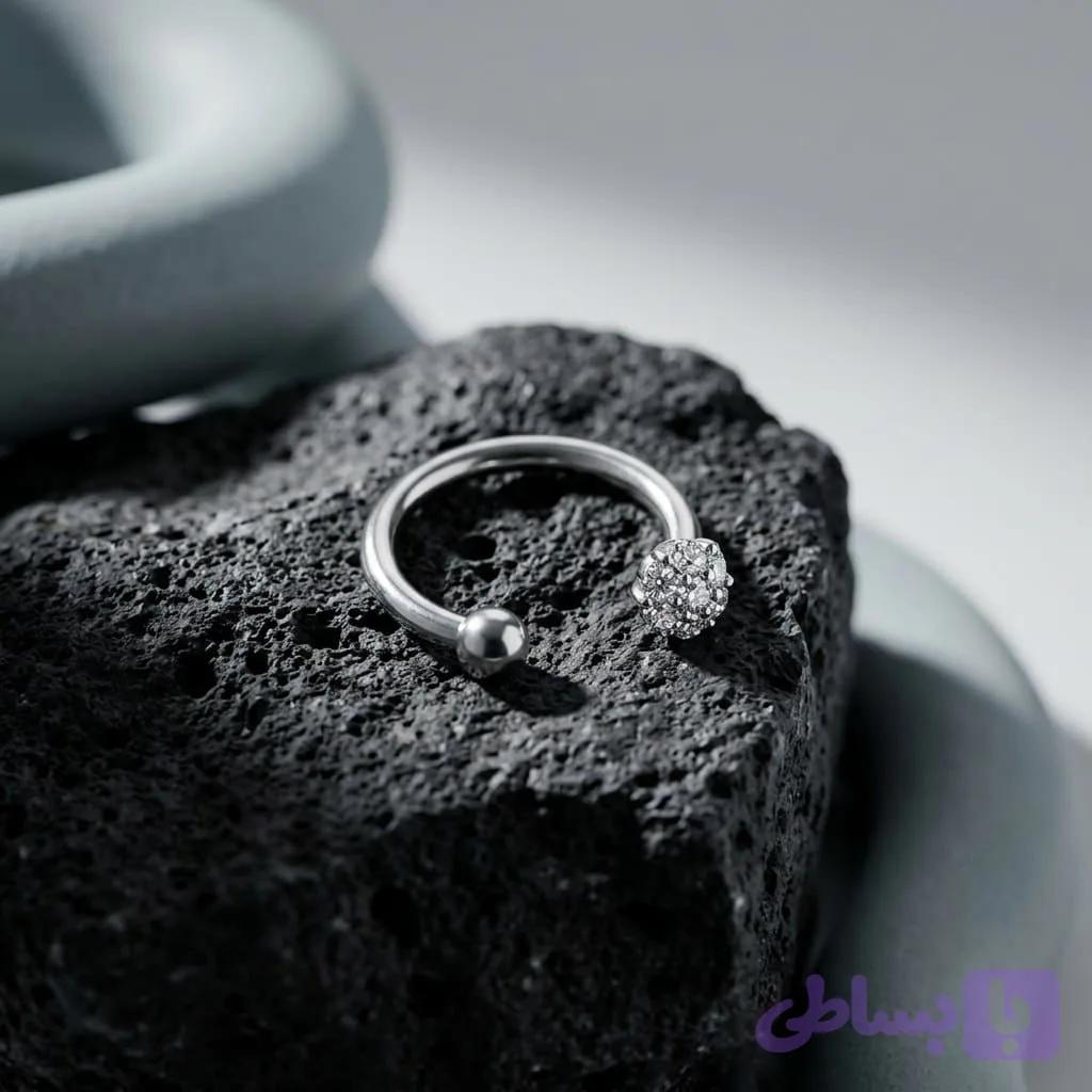 پیرسینگ نعلی گوش — تصویر 1