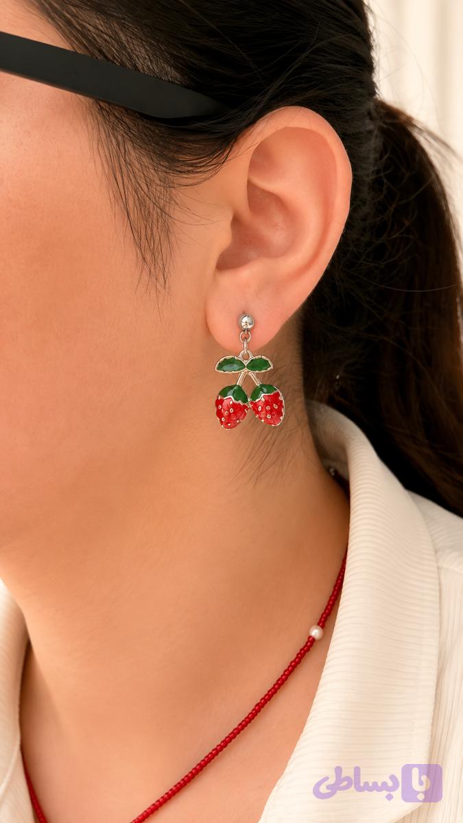 گوشواره توت فرنگی (کد IQMFK)