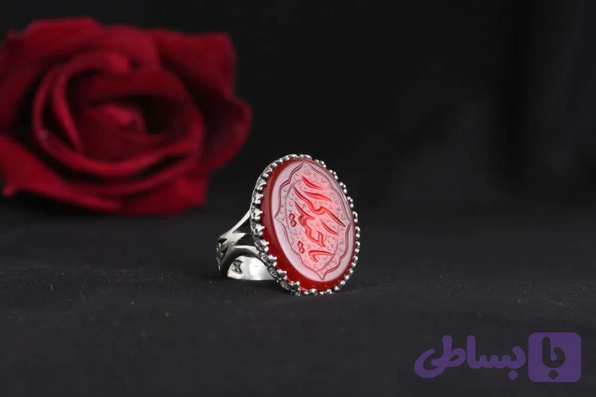 انگشتر باسنگ عقیق قرمز حکاکی یاحیدر کرار رکاب آلیاژی باکیفیت کد 3695