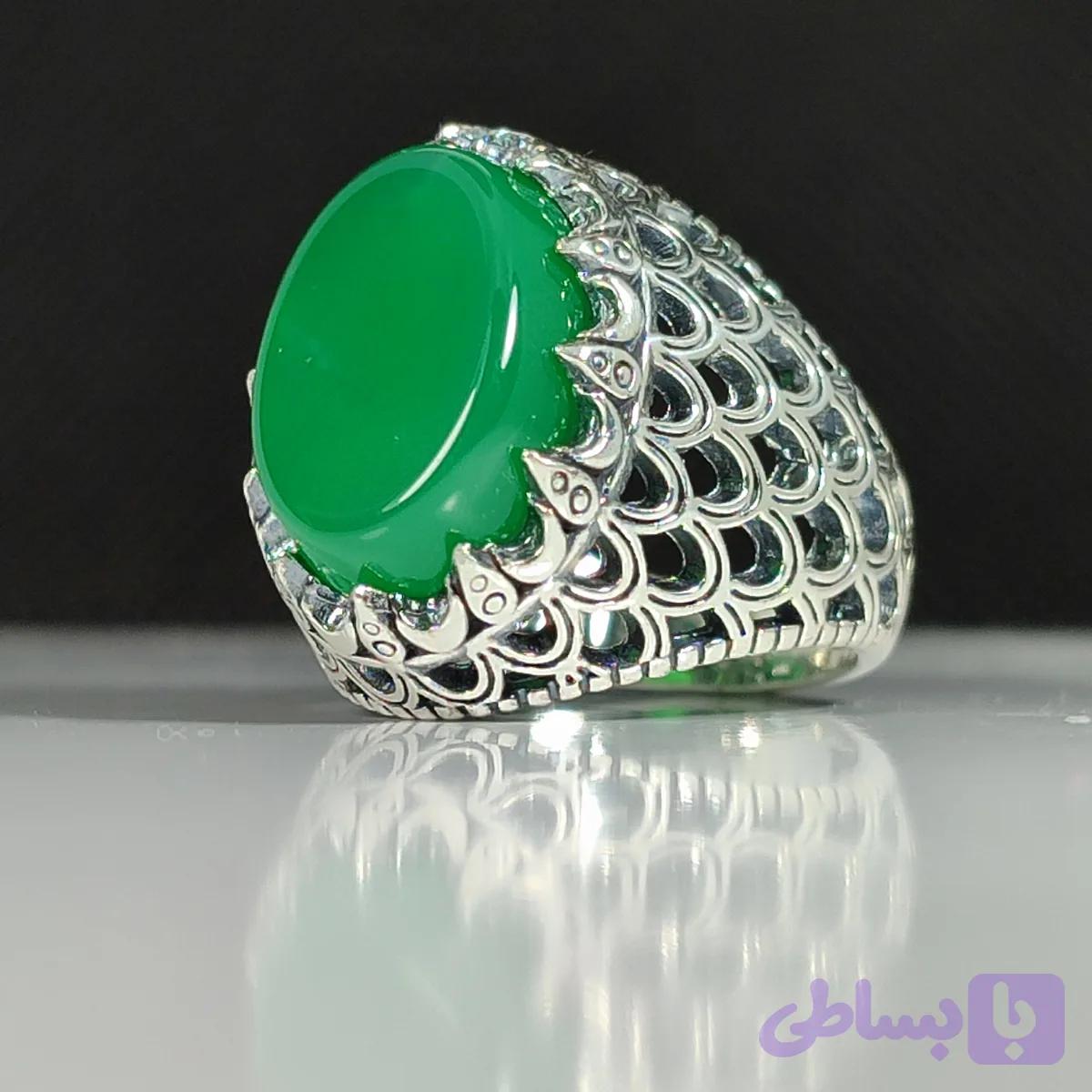 انگشتر نقره باسنگ عقیق سبز رکاب اشکی کد 2277 — تصویر 1