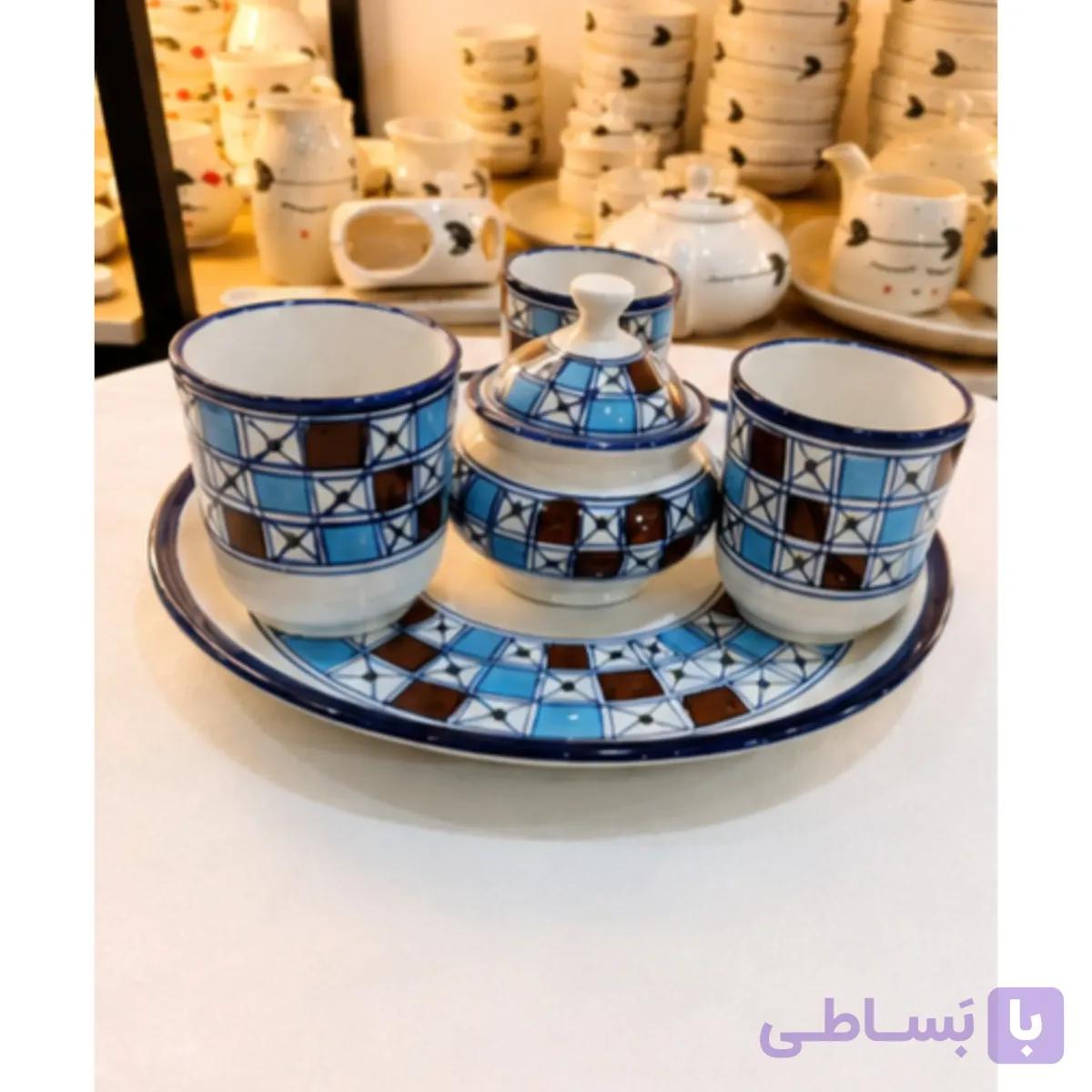 سینی و لیوان طرح چهارخونه ایی — تصویر 1
