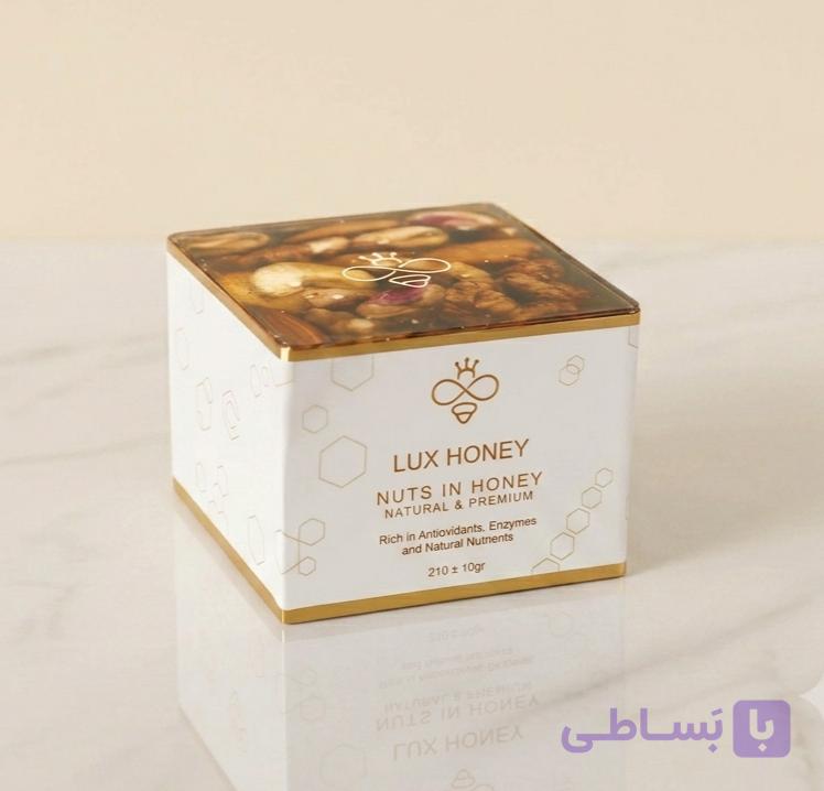 عسل پنج‌مغز | کریستالی مکعبی بزرگ