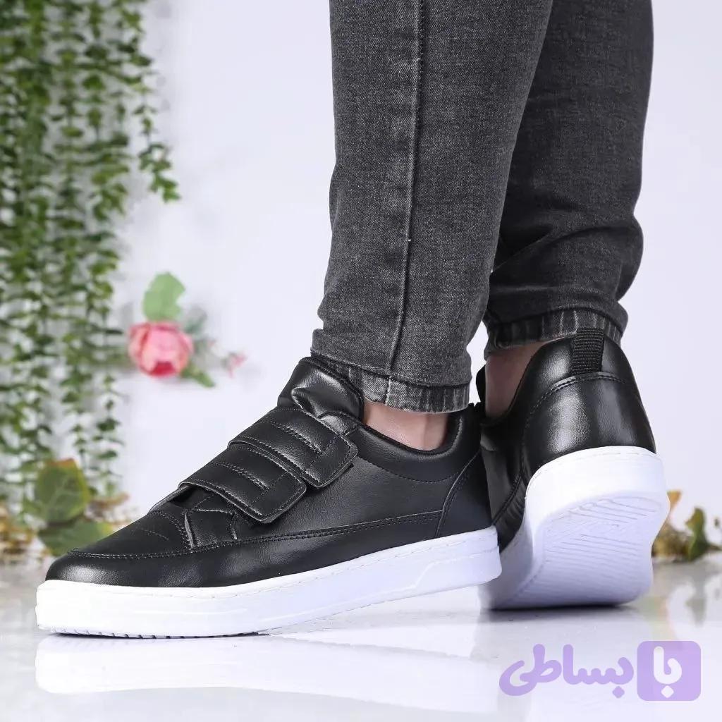 کفش اسپرت مردانه و زنانه دو چسب زیره پی یو دور دوخت رنگ سفید مشکی