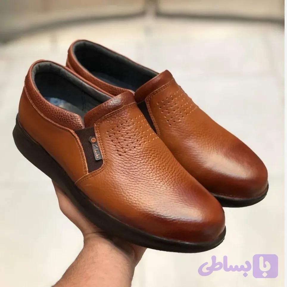 کفش چرم مردانه مدل کرینگر عسلی چرم طبیعی گاوی زیره پیو