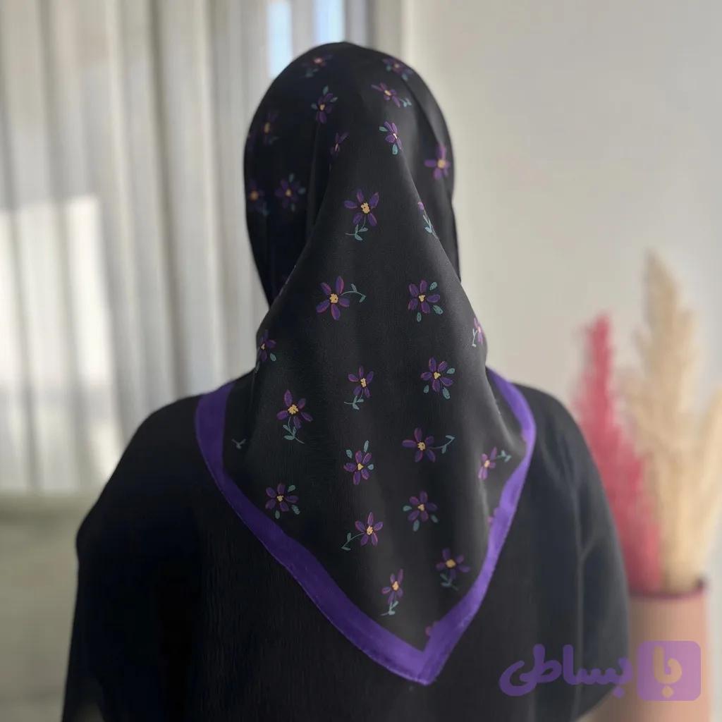 مینی اسکارف دخترانه نخی طرح گل بنفشه مشکی