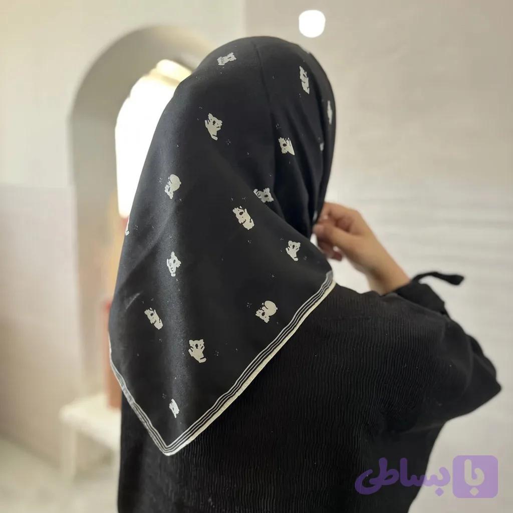 مینی اسکارف نخ دخترانه طرح کوآلا رنگ مشکی