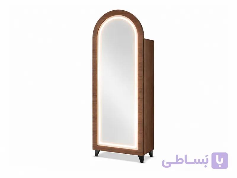 جاکفشی نادیا — تصویر 1