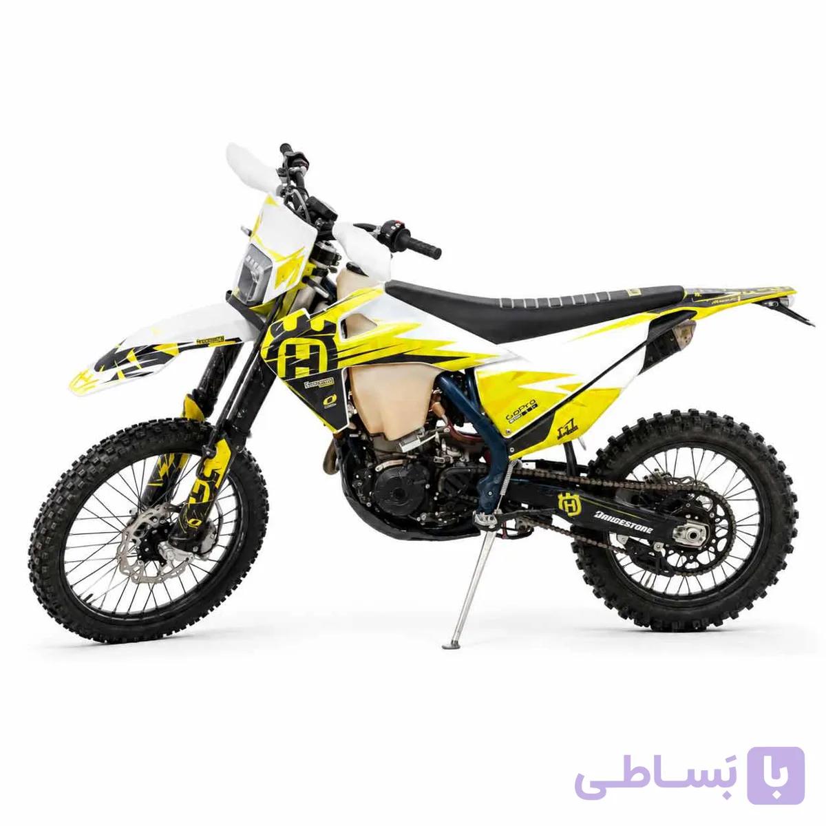 استیکر ژله‌ای ۹۰۰ میکرون بدنه موتور فلات طرح هاسکوارنا — تصویر 1