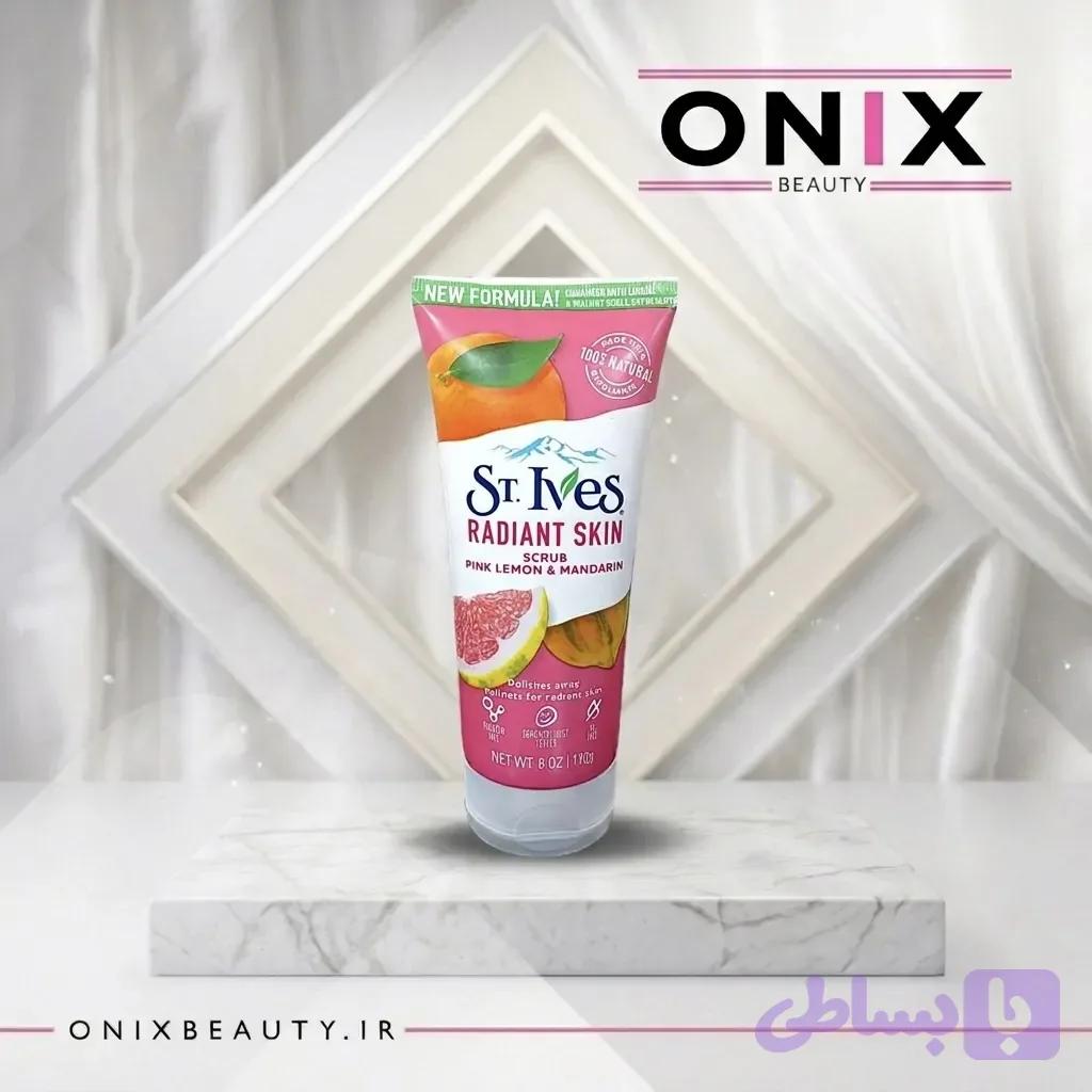 اسکراب روشن‌کننده و درخشان‌کننده استیوز St. Ives Radiant Skin Pink Lemon & Mandarin Orange Scrub 170 g — تصویر 1
